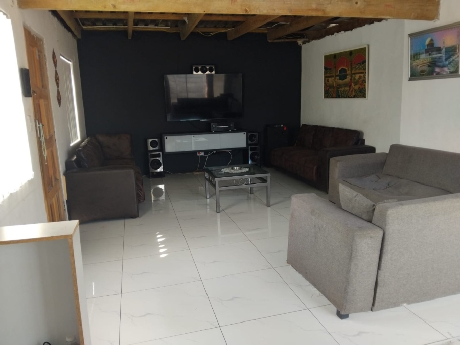 3 Bedroom Property for Sale in The Hague Western Cape